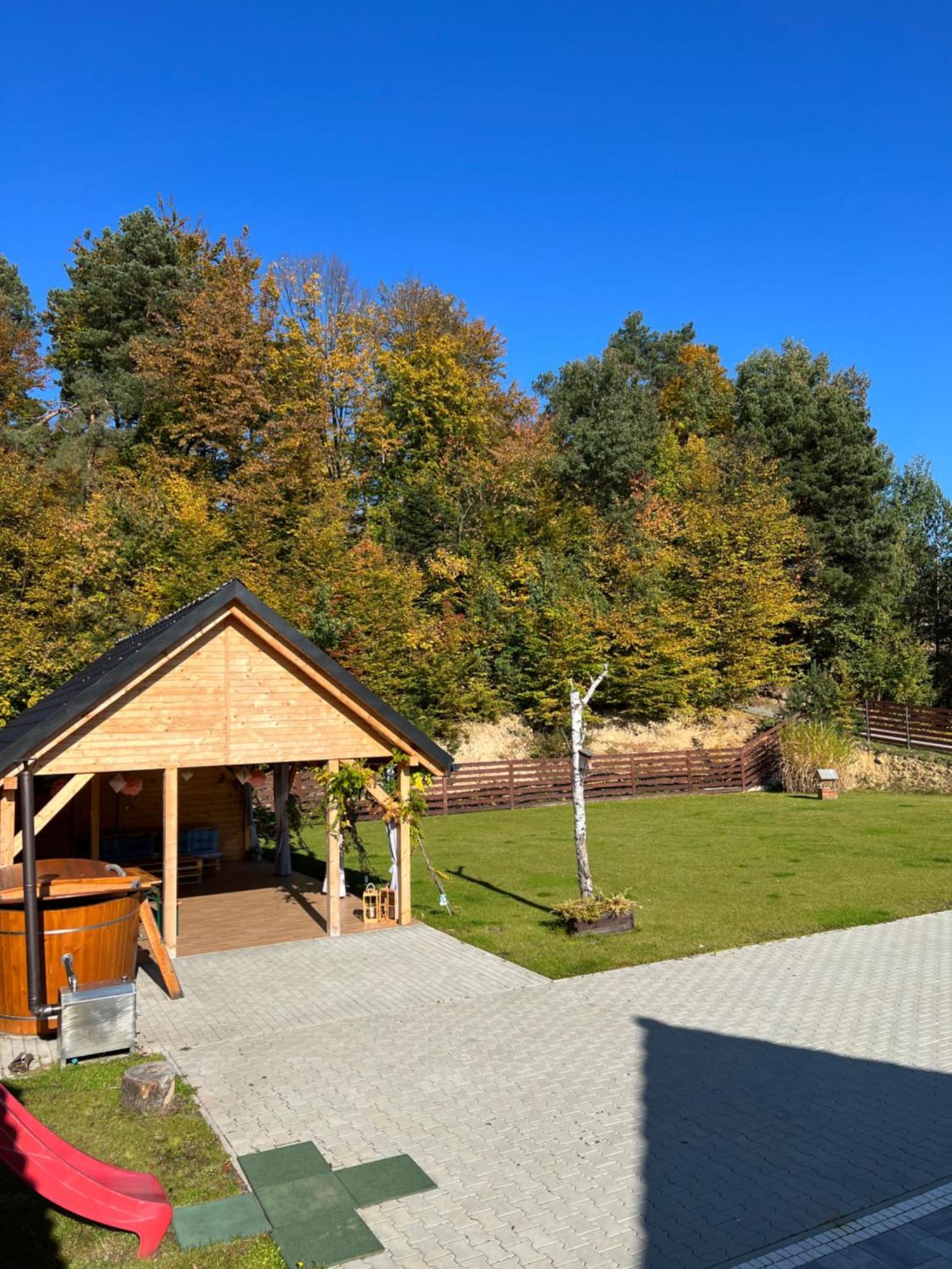 Dom Na Borowkowym Wzgorzu Apartment Palesnica Екстериор снимка